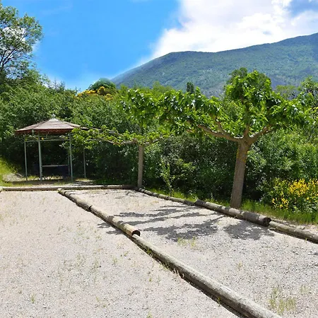 Maison Avec Vue Sur La Montagne A Sur Le Buis Piscine Privee Holiday home *